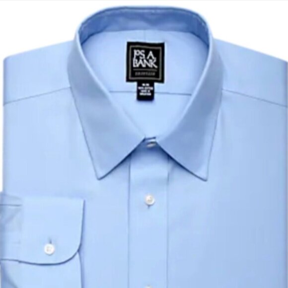 Jos A Bank Traveler Collection Traditional Fit Point Collar Dress Shirt. - Picture 1 of 2